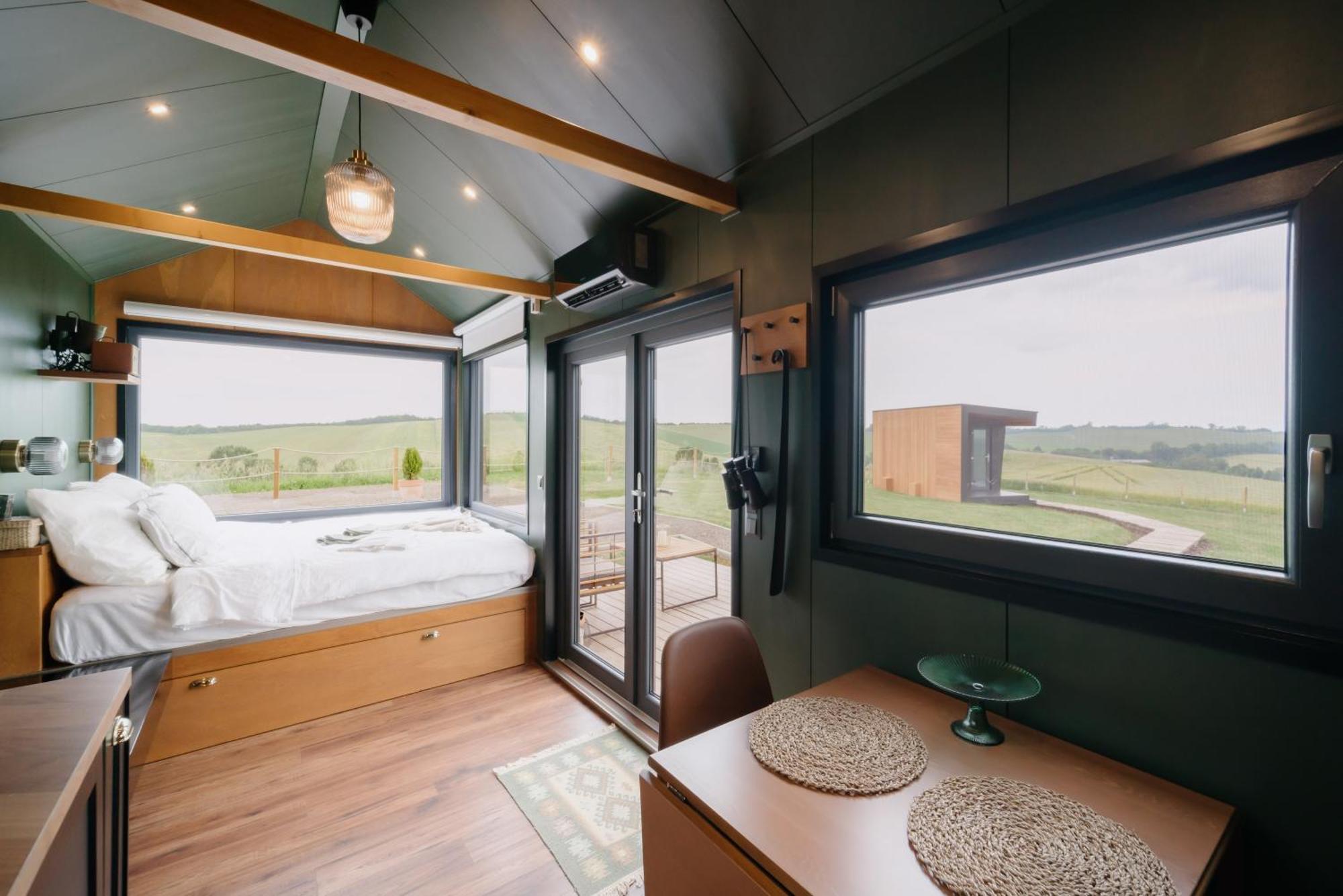 Feelmore Tiny House Nagylocヴィラ