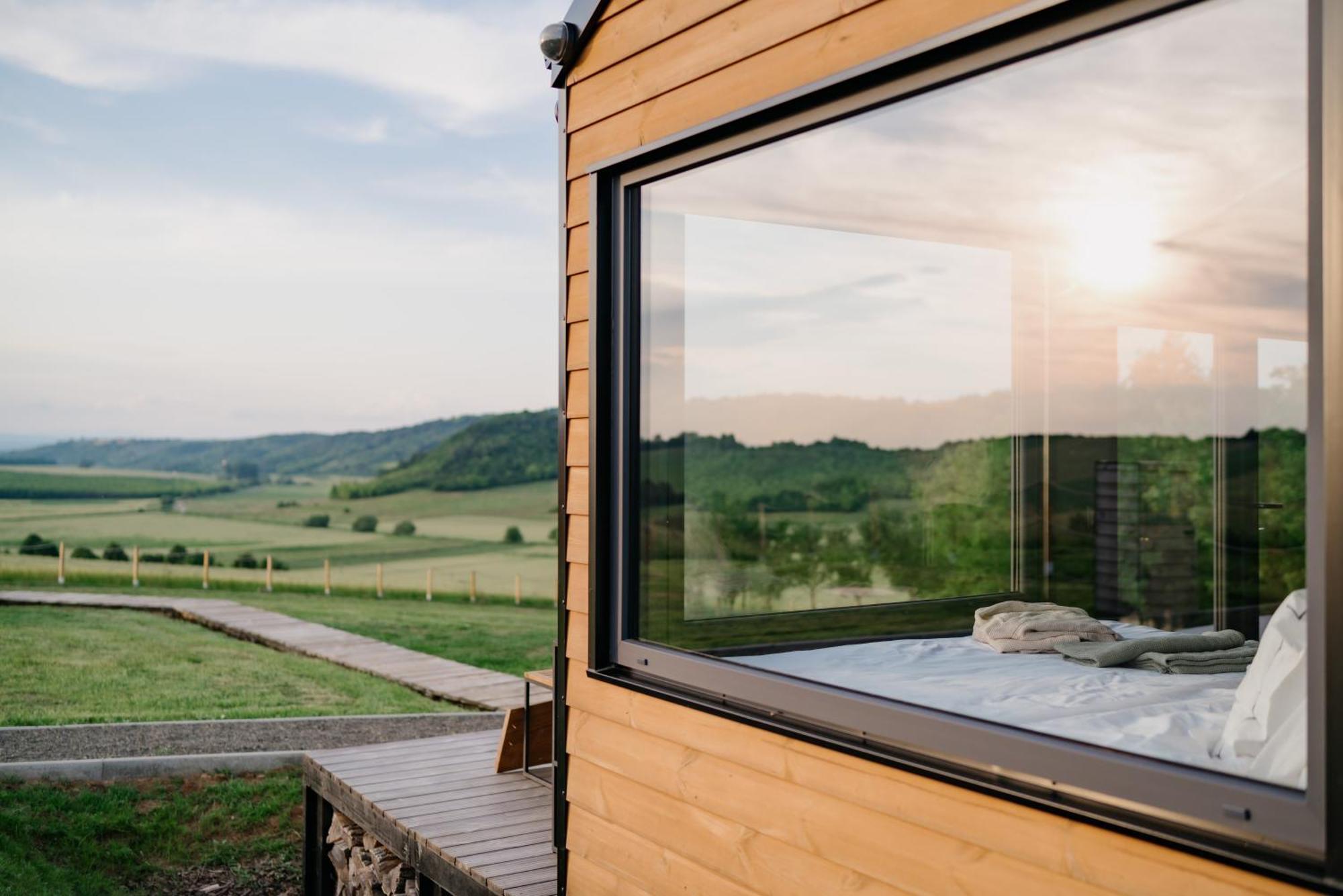 Feelmore Tiny House Nagylocヴィラ